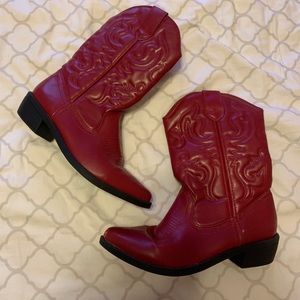 Red rampage cowboy boots, size 7.5